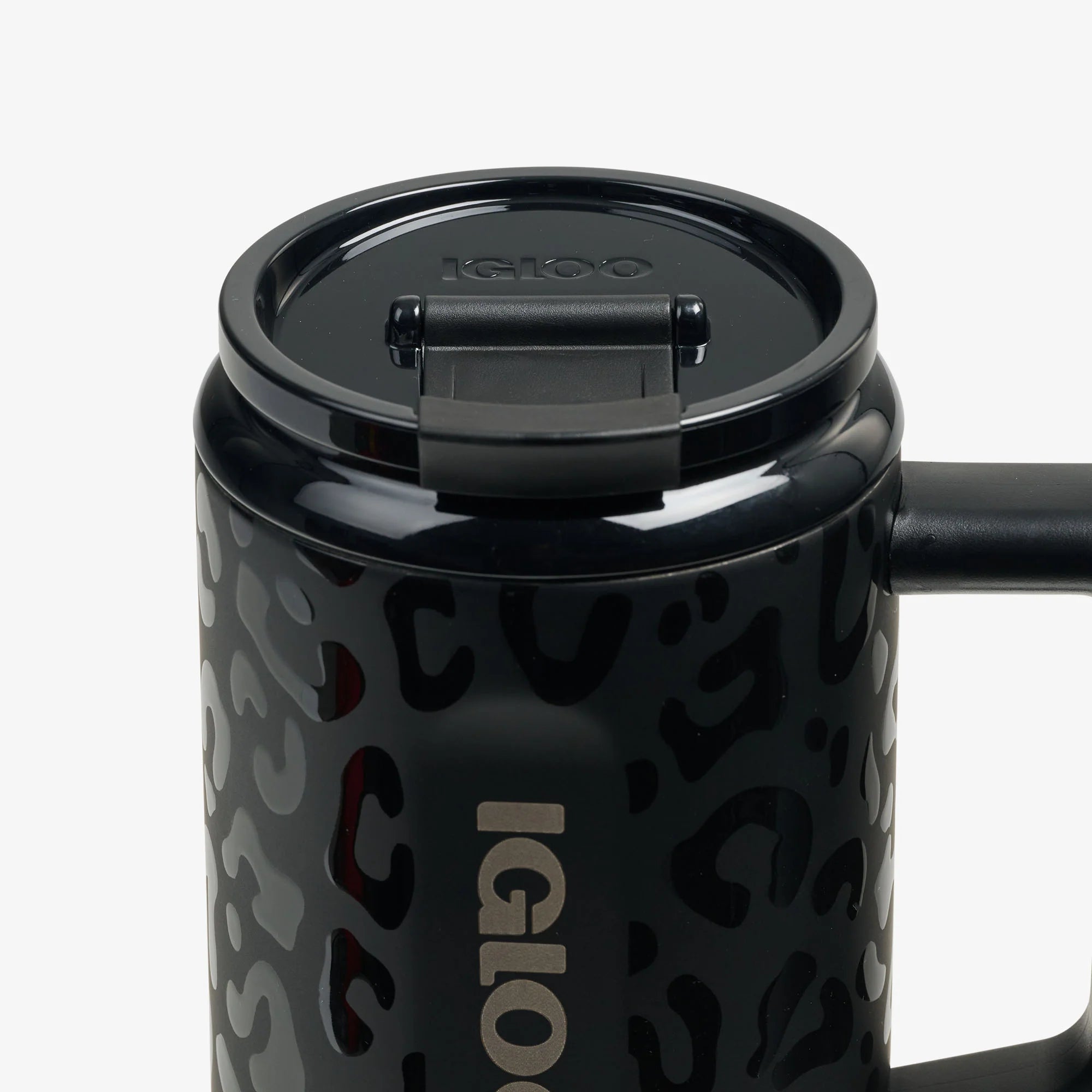 Igloo Camping Cooler NFL 32 Oz Leopard Flip n Sip Travel Mug - Image 68