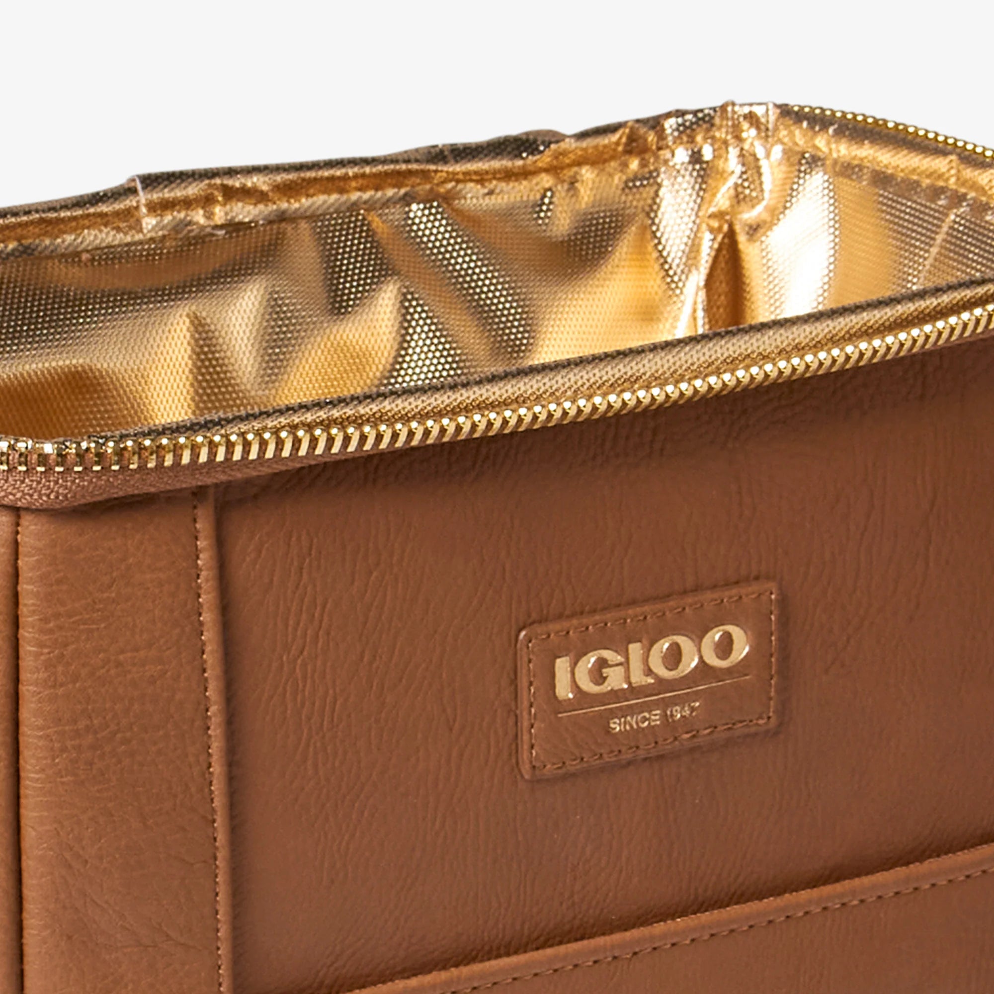 Igloo Camping Cooler Igloo Outdoor Luxe Mini Convertible Backpack - Image 4